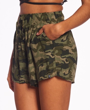 Short
Y T� Quique? Camo