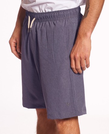 Bermuda
Volcom  Hybrid Under 19 Pulg