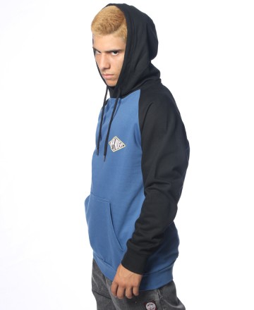 Buzo
Independent Revolve