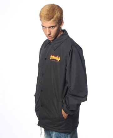 Rompevientos
Santa Cruz X Thrasher Flame Dot