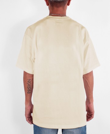 Remera
Creature Over Beyond