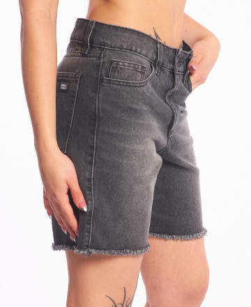 Short
Isabel La Cat�lica Mom Black