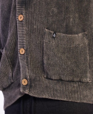 Sweater
Volcom Cardigan Process