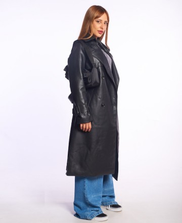 Tapado
Isabel La Cat�lica Trench Goth