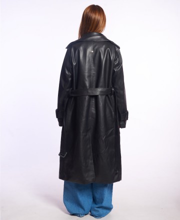 Tapado
Isabel La Cat�lica Trench Goth