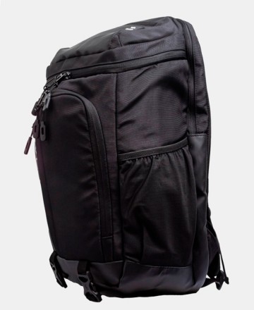 Mochila 
Rvca Pullguard 24L