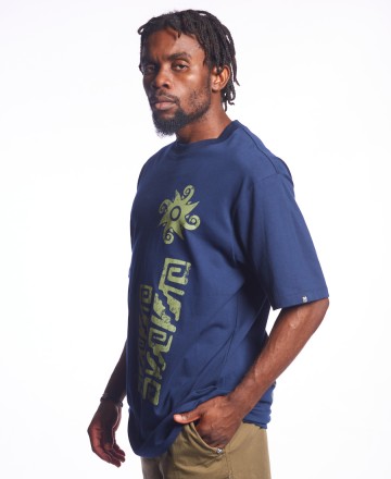 Remera
Y Tu Quique? Loose Ritual