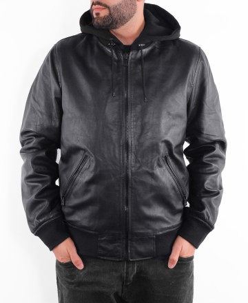 Campera 
Runway College