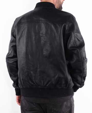 Campera 
Runway College