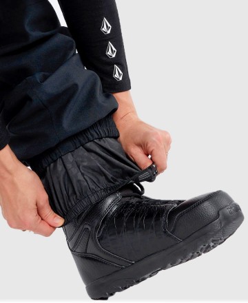 Enterito 
Volcom Creston 3D Stretch Bib Overall