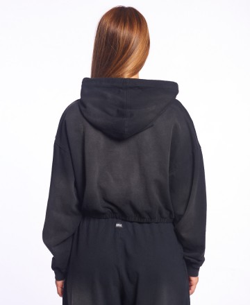 Buzo
Isabel La Cat�lica Hood Crop Process