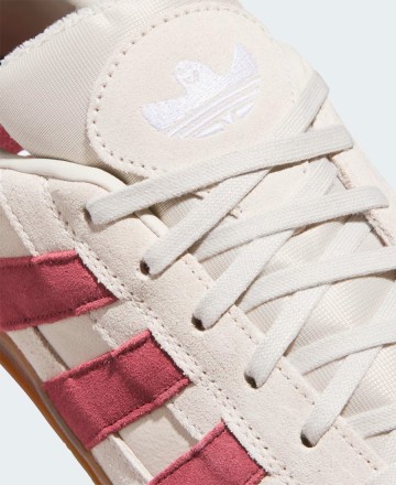 Zapatillas
 Adidas Aloha Super