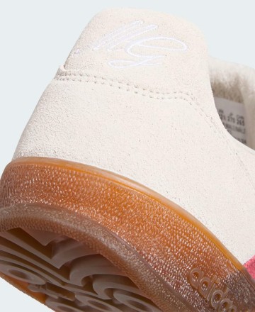 Zapatillas
 Adidas Aloha Super