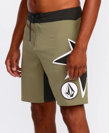 Boardshort 
Volcom St4r G4zer Mod 20