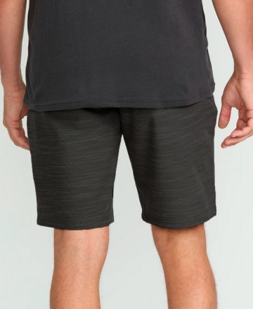 Boardwalk
Volcom Cross Shred 20