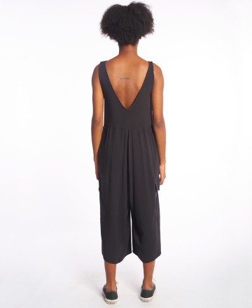 Jumpsuit 
Y T� Quique? Midi Button