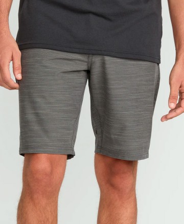 Boardwalk
Volcom Cross Shred 20