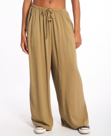 Pantal�n 
Y Tu Quique? Wide Plain