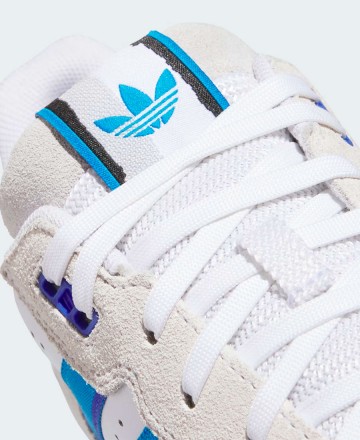 Zapatillas 
Adidas Tekkira Cup