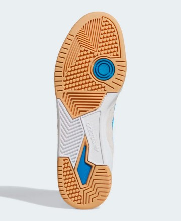 Zapatillas 
Adidas Tekkira Cup