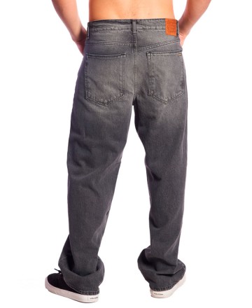 Jean
Volcom Baggy Black Carbon Dad