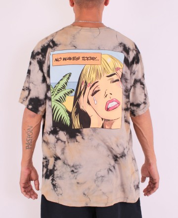 Remera 
Lost No Waves