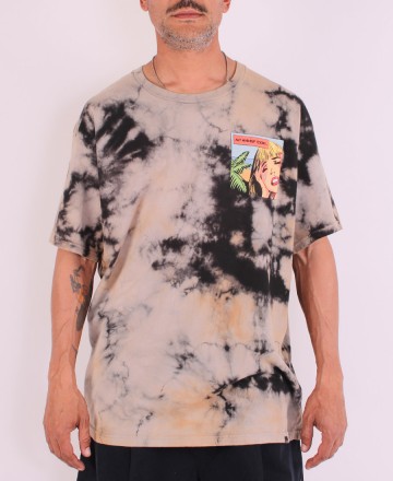 Remera 
Lost No Waves