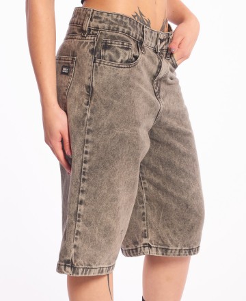 Bermuda
Isabel La Cat�lica  Wide Black