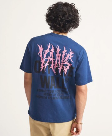 Remera
Vans Metal Wall