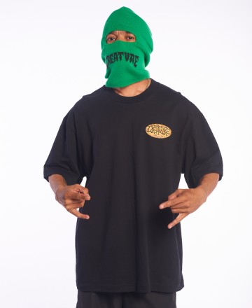 Remera 
Creature Over Crush