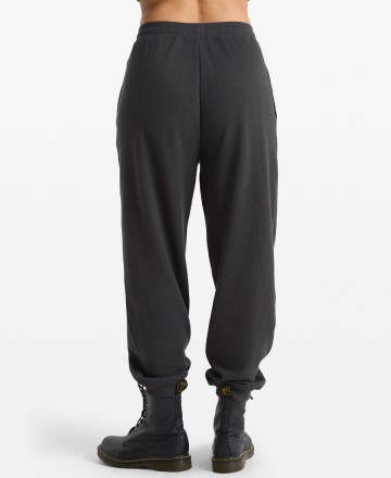 Jogging 
Volcom Lived In