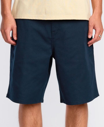 Bermuda 
Volcom Billow 22