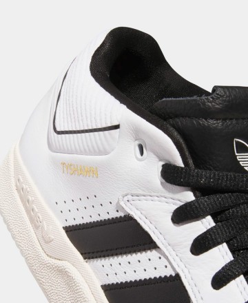 Zapatillas
Adidas Tyshawn