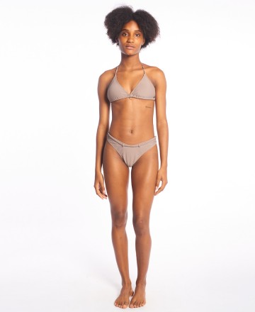 Bikini 
Y T� Quique? C-Less Hi Trenzada