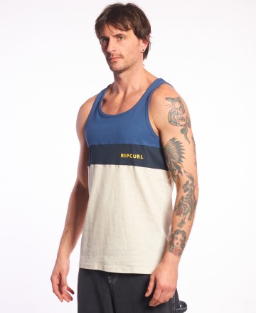 Musculosa
Rip Curl Undertow Panel