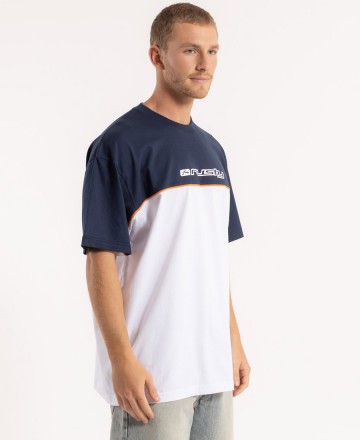 Remera 
Rusty Infinity