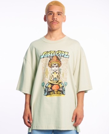 Remera 
Santa Cruz Winkowski Spaced Out Front