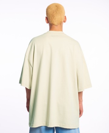 Remera 
Santa Cruz Winkowski Spaced Out Front