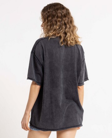 Remera 
Rusty Roxanne Feeln