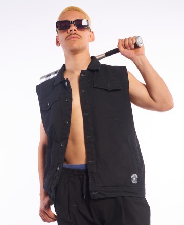 Chaleco 
Creature Resurrection