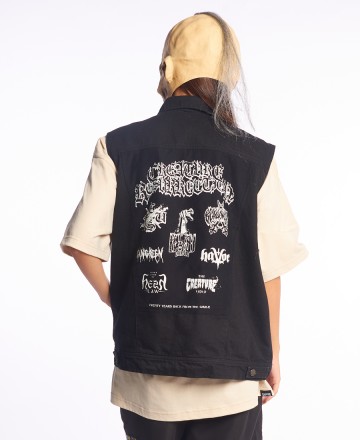 Chaleco 
Creature Resurrection