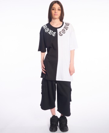 Remera 
MCD Over Querubin