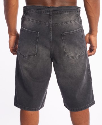 Bermuda 
Y T� Quique? Loose 23