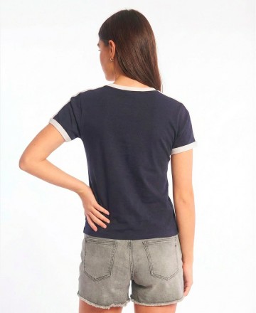 Remera 
Rip Curl Ringer Fitted Dalia